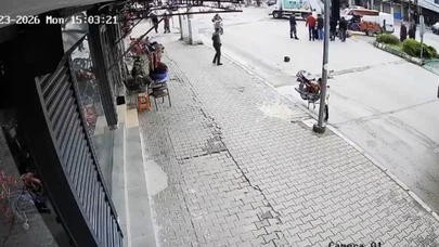 Kamyonun çarptığı motosikletin sürücüsü hayatını kaybetti