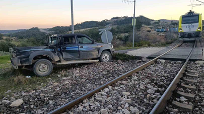 Tren pikaba çarptı