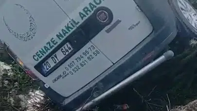 Son yolculuk hüzünle başladı: Cenaze nakil aracı şarampole uçtu, iki yaralı var