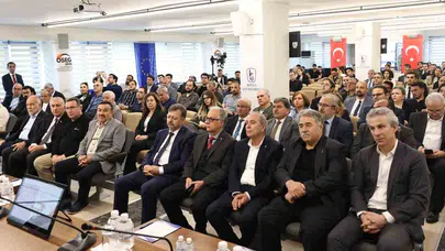 Konya Otomotivin Geleceğine Yön Veriyor: 8. OSEG Konferansı Küresel Dönüşümü Masaya Yatırdı