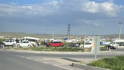 Eskişehir yolunda korkutan kaza: İşçi servisi ve otomobil birbirine girdi