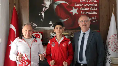 İzmir’in gururu Polonya yolcusu: Genç şampiyon dünya sahnesine çıkıyor