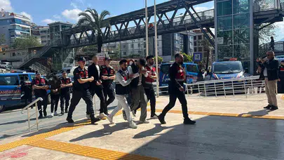 Alanya’da zehir tacirlerine büyük darbe: 75 bin dozluk yakalama