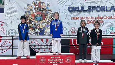 Çayırova’nın gurur tablosu: Karateciler İzmit’ten 15 madalyayla döndü