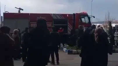 Ağrı’da korku dolu anlar: Hastaneyi dumanlar sardı, tahliye başladı