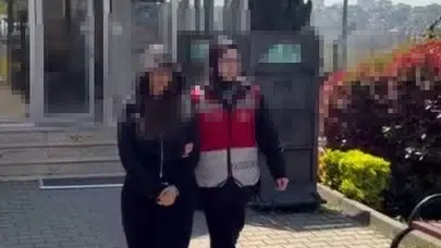 Sosyal medyada infial yaratan görüntüler: Köpeği camdan sarkıtıp o anları kayda aldı