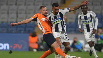 Trendyol Süper Lig: RAMS Başakşehir: 2 - Kasımpaşa: 0 (İlk yarı)