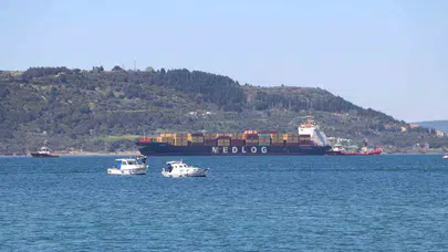 Çanakkale Boğazı’nda korkutan anlar: Dev konteyner gemisi rotasından çıktı