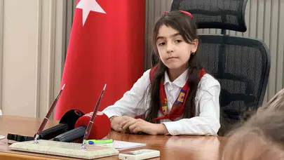 Tokat’ın minik valisi koltuğa oturdu: Okullarda güvenlik önlemleri en üst seviyeye çıkarılsın
