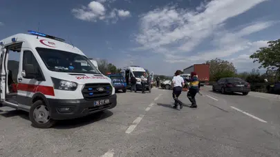 İzmir’de korkunç kavşak kazası: 4’ü çocuk 7 kişi hastanelik oldu
