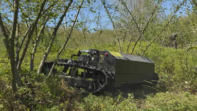 Tırpanla uğraşmaya son: Mühendis genç ithal ettiği robotla fındık bahçelerinde devrim yarattı