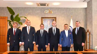 İhracatın rotasını Gaziantep’ten çizdiler: Bölge temsilcilerinden "eşit rekabet" çağrısı