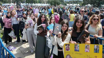 Kültürpark’ta edebiyat rüzgarı: İzmirliler kitap fuarında buluştu