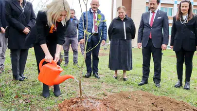 Akdeniz Üniversitesi’nde yeşil seferberlik: İki yılda 5 binden fazla fidan toprakla buluştu