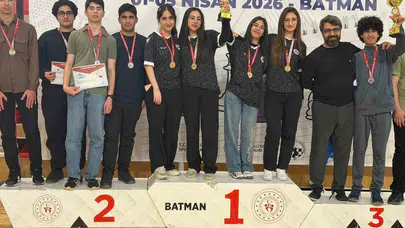 Diyarbakır’ın hamlesi Batman’da sonuç verdi: Satranç tahtasında çifte gurur
