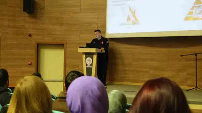 Beyaz önlükler bu kez yangın söndürme tüpü tuttu: Hastanede kritik eğitim