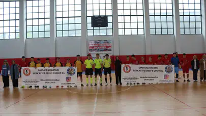 DMD hastası kardeşler için sahaya indiler: Spor lisesinden anlamlı iyilik hareketi