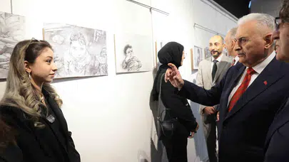 Sanatın diliyle acılara dokundular: Erzincan’da çocukların hüzünlü hikayeleri tuvale yansıdı