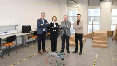 Geleceğin mühendisleri robot köpeklerle yetişiyor: BTÜ kapılarını genç yeteneklere açtı