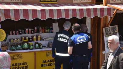 Mesir Festivali’nde lezzet şölenine zabıta gölgesi: Kurallara uymayana geçit yok