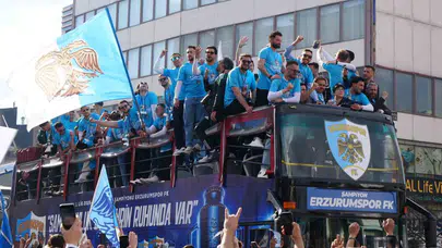 Dadaşlar diyarı Süper Lig’e döndü: Erzurum’da şampiyonluk ateşi geceye kadar sönmeyecek