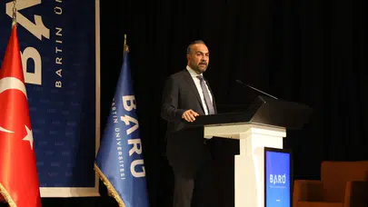 Toplumun atomu aileye sahip çıkın: Gençlere 'sinsi saldırı' uyarısı