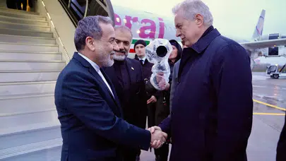 Arakçi’nin diplomasi trafiği hız kesmiyor: Putin ile kritik görüşme için Rusya’ya gitti