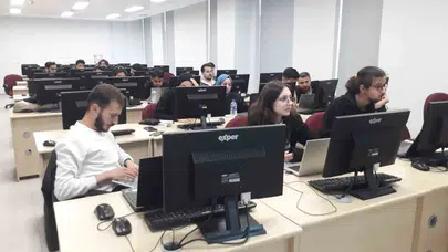 Dijital dünyanın savunucuları Çankırı’da buluşuyor: 38 genç yetenek siber güvenliğin şifrelerini çözecek