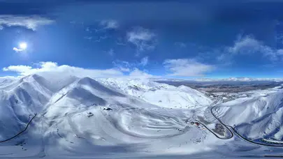 Baharın ortasında kış masalı: Palandöken’de kayak sezonu rekor süreyle uzatıldı