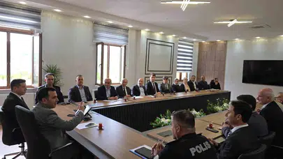 Gölbaşı’nda hizmet mesaisi: Kaymakam Algın’dan kurum müdürlerine kritik talimatlar