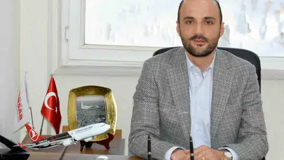 Akademide havacılık rüzgarı: Emre Durmazpınar artık Atatürk Üniversitesi’nde