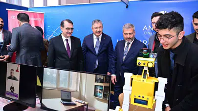 Eskişehir teknoloji üssü olma yolunda: Yapay zekâ zirvesi kapılarını açtı