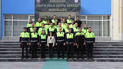 Trafik polislerine yapay zeka eğitimi: Dijital dönüşüm sahada başlıyor
