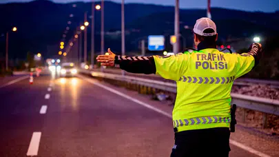 Bilecik'te gece yarısı operasyonu: Şehrin dört bir yanında kuş uçurtulmadı