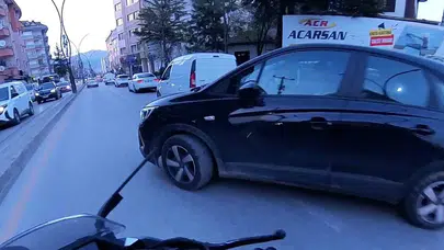 Suçluyken suçlu aradı: Kask kamerası yalanını yüzüne vurdu