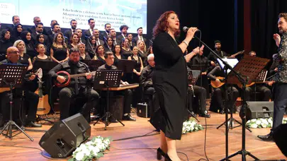 Akademisyenler ve idari personel aynı sahnede: İnönü Üniversitesi’nden müzik ziyafeti