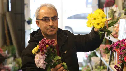 Düğün sezonu ve Anneler Günü bereketi: Çiçekçilerde vitrinler renklendi