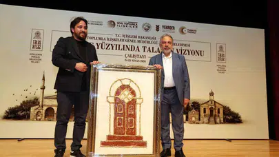 Vali Gökmen Çiçek’ten Talas’a övgü dolu sözler: "Talas olmazsa Kayseri öksüz kalır"