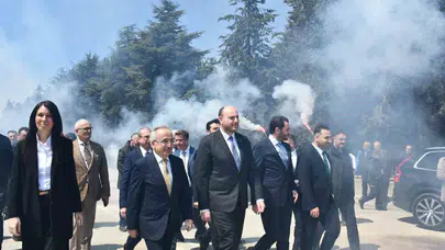 Vezirköprü’de AK Parti coşkusu: Yeni hizmet binası bayram havasında açıldı