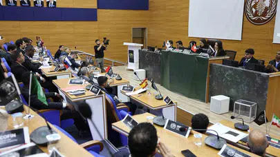 Diplomasi sahnesinde genç yetenekler: Atatürk Üniversitesi'nde MUN rüzgarı dindi