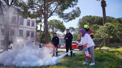 Ayvalık'ta yangın alarmı: Belediye personeli olası felaketlere karşı eğitildi