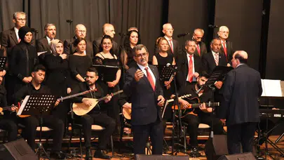 Osmaniye’de türkü şöleni: Bahar coşkusu sahnede hayat buldu