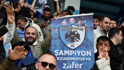 Şampiyonluk coşkusu tribünleri sardı: Erzurum’da 15 bin parçalık görsel şölen