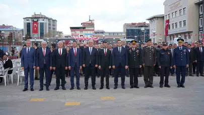Muş’ta 23 Nisan coşkusu: Geleceğin mimarı çocuklara "üreten birey" vurgusu
