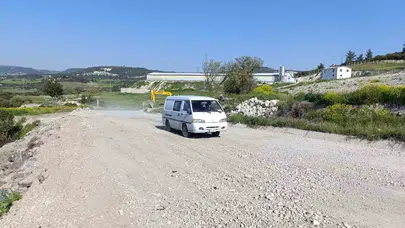 Kula-Selendi hattında ulaşım normale döndü: Çöken yol onarıldı