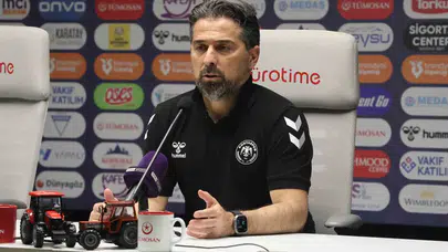 İlhan Palut’tan öğrencilerine kritik uyarı: Yakaladığımız bu havayı bozmaya niyetimiz yok