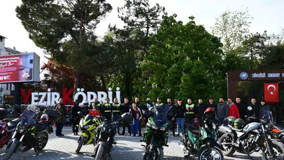 Vezirköprü’de 23 Nisan coşkusu: Motorcular bayram için kontak çevirdi