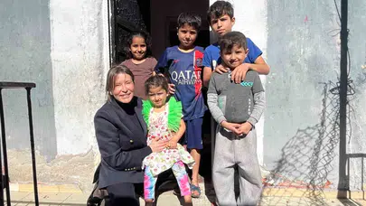 Adana'da yüzleri güldüren ziyaret: Miniklerle kurulan gönül köprüsü geleceğe umut oldu