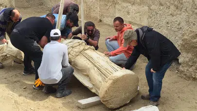 Laodikeia’nın derinliklerinden çıktı: 2 bin yıllık Athena heykeli arkeoloji dünyasını heyecanlandırdı