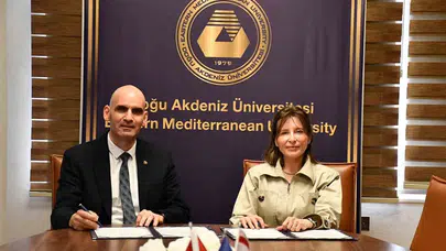 İstanbul Lider Koleji’nden dev hamle: Geleceğin liderleri üniversite kapılarını erken aralıyor